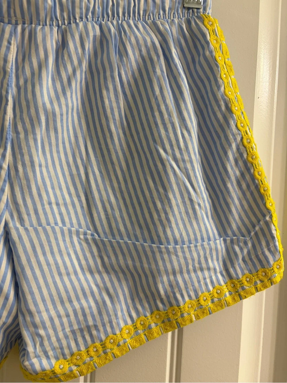 Lilly Pulitzer Katia Seersucker Shorts Blue Peri Swizzle Stripe Sz XXS